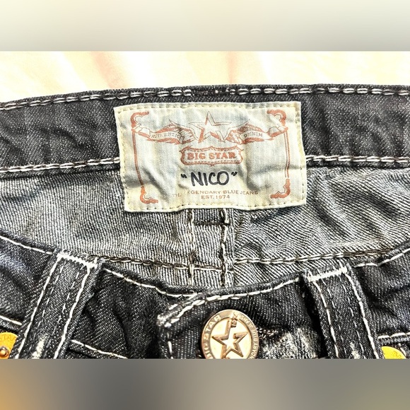 Big Star “NICO” Vintage Collection Women’s Distressed Denim Blue Jeans Size 27 - Picture 5 of 16